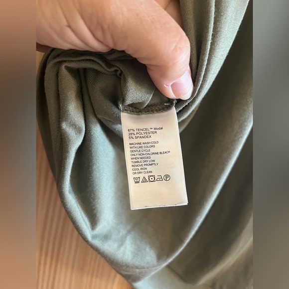 Women’s Tommy‎ Bahamas Olive Green Top Size Large - Picture 7 of 7